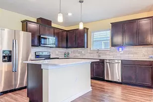 9324 Rally Spring Loop, Wesley Chapel, FL 33545 - Photo 15