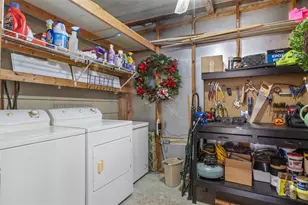 8257 Fiesta St, Brooksville, FL 34613 - Photo 35