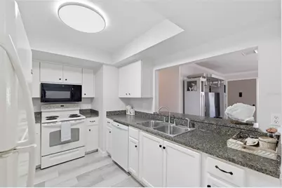 9204 Golf View Drive, New Port Richey, FL 34655 - Photo 11