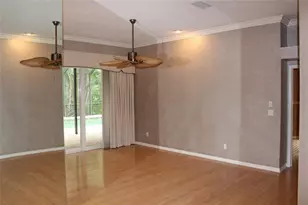 2303 Oxford Ct, Safety Harbor, FL 34695 - Photo 9