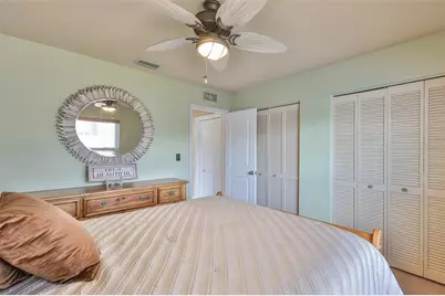 9275 133rd Street, Seminole, FL 33776 - Photo 3