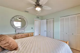 9275 133rd St, Seminole, FL 33776 - Photo 3