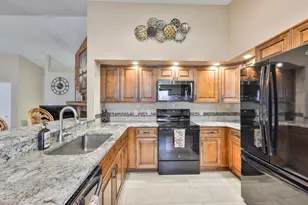 9275 133rd St, Seminole, FL 33776 - Photo 17