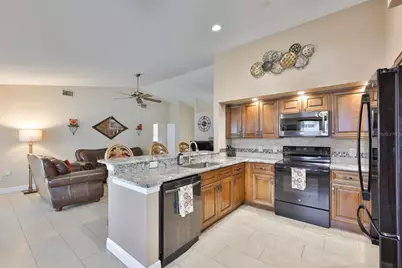 9275 133rd Street, Seminole, FL 33776 - Photo 15