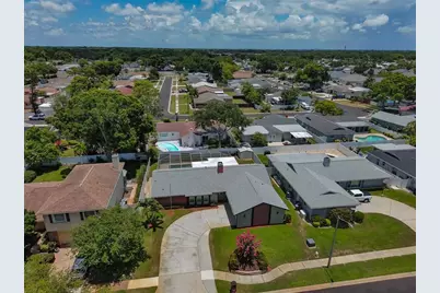 9275 133rd Street, Seminole, FL 33776 - Photo 9