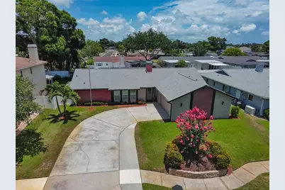 9275 133rd Street, Seminole, FL 33776 - Photo 1