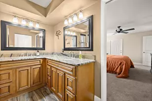 9275 133rd St, Seminole, FL 33776 - Photo 23