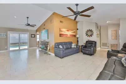 9275 133rd Street, Seminole, FL 33776 - Photo 19