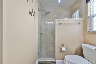 9275 133rd St, Seminole, FL 33776 - Photo 57