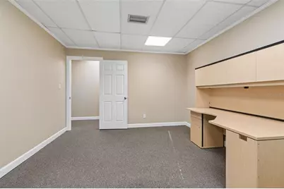 1046 W Busch Boulevard #100, Tampa, FL 33612 - Photo 11