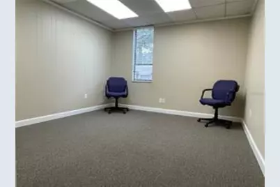 1046 W Busch Boulevard #100, Tampa, FL 33612 - Photo 9