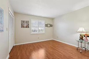 407 Stoneham Dr, Sun City Center, FL 33573 - Photo 33