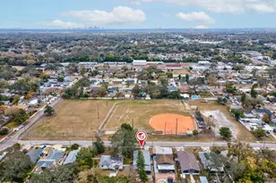 2113 W Perio St, Tampa, FL 33612 - Photo 33