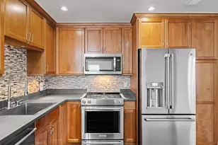 2113 W Perio St, Tampa, FL 33612 - Photo 11