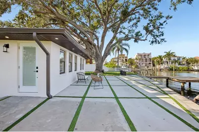 1739 Bayou Grande Boulevard NE, Saint Petersburg, FL 33703 - Photo 35