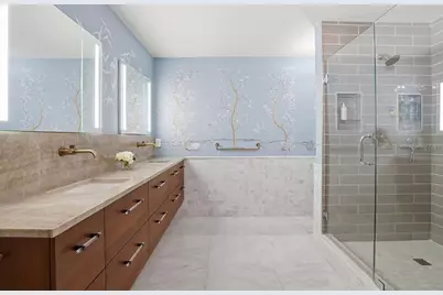 2313 W Bristol Avenue, Tampa, FL 33609 - Photo 25