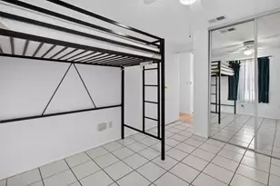 215 Lake Charles Ct, Oldsmar, FL 34677 - Photo 23