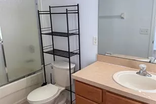 2423 Middleton Grove Dr, Brandon, FL 33511 - Photo 15