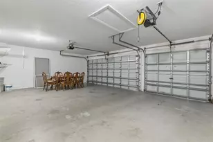 11144 Oyster Bay Cir, New Port Richey, FL 34654 - Photo 21