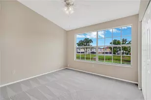 327 Kensington Lake Cir, Brandon, FL 33511 - Photo 13