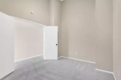 327 Kensington Lake Circle, Brandon, FL 33511 - Photo 17