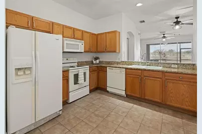 6016 54th Street N, Saint Petersburg, FL 33709 - Photo 3