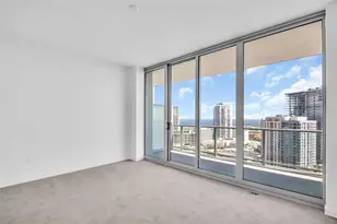 400 Central Ave, Saint Petersburg, FL 33701 - Photo 19