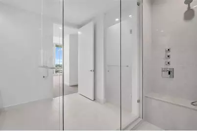 400 Central Avenue #2205, Saint Petersburg, FL 33701 - Photo 21
