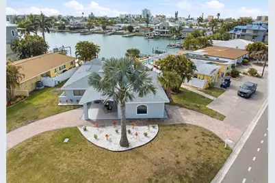 475 115th Avenue, Treasure Island, FL 33706 - Photo 1