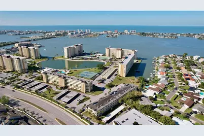 4650 Cove Circle #108, Saint Petersburg, FL 33708 - Photo 35