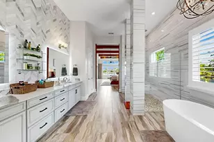 813 Manns Harbor Dr, Apollo Beach, FL 33572 - Photo 31