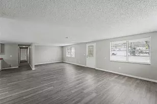 6924 E 21st Ave, Tampa, FL 33619 - Photo 5