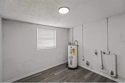 6924 E 21st Avenue, Tampa, FL 33619 - Photo 23