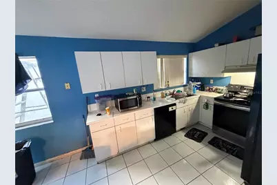 19040 NW 54th Avenue, Miami Gardens, FL 33055 - Photo 11