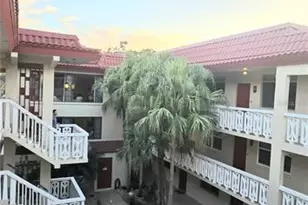 1012 Pearce Dr, Clearwater, FL 33764 - Photo 3