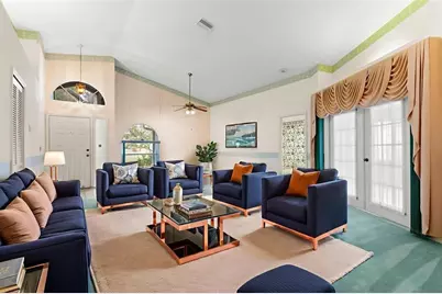 5245 Venice Way NE, Saint Petersburg, FL 33703 - Photo 3