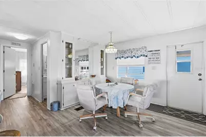 82403 New Circle Drive N, Pinellas Park, FL 33781 - Photo 5