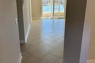 7405 Bay Island Dr S, South Pasadena, FL 33707 - Photo 3