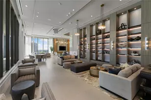 275 1st Ave S, Saint Petersburg, FL 33701 - Photo 31