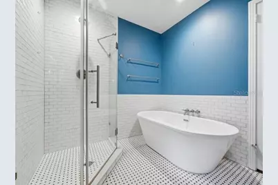 2670 Bayside Drive S, Saint Petersburg, FL 33705 - Photo 33