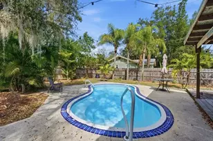 2670 Bayside Dr S, Saint Petersburg, FL 33705 - Photo 37