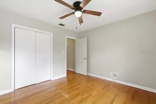 2670 Bayside Dr S, Saint Petersburg, FL 33705 - Photo 35