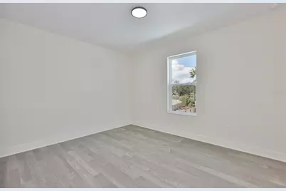 3315 W Rogers Avenue, Tampa, FL 33611 - Photo 65