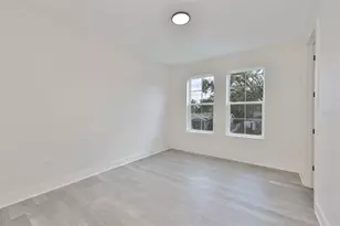 3315 W Rogers Ave, Tampa, FL 33611 - Photo 57