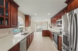 2831 Jarvis Cir, Palm Harbor, FL 34683 - Photo 11