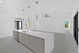 10065 Memphis St, Port Charlotte, FL 33981 - Photo 35