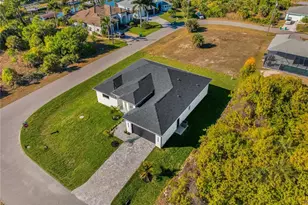 10065 Memphis St, Port Charlotte, FL 33981 - Photo 17