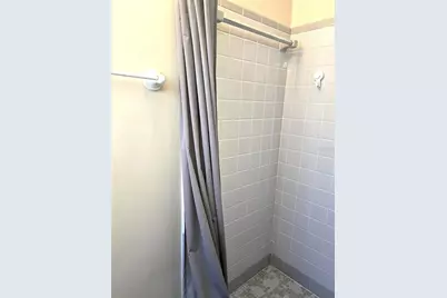 533 S Glenwood Avenue, Clearwater, FL 33756 - Photo 15