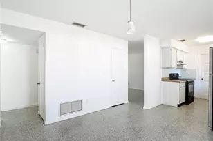 7717 W Hiawatha St, Tampa, FL 33615 - Photo 13