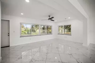 1042 Idlewild Dr N, Dunedin, FL 34698 - Photo 17